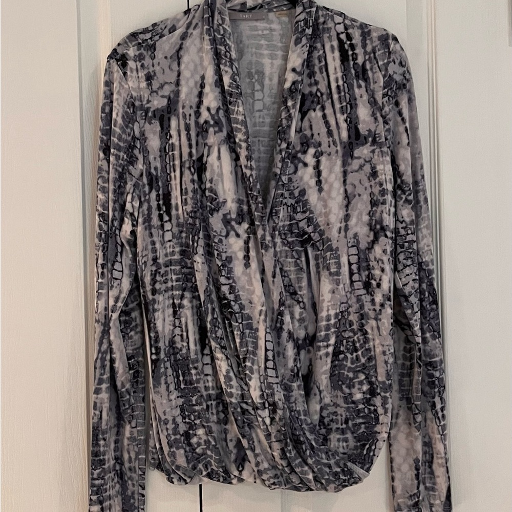 Stylish Women's Black, blue,  and white Top